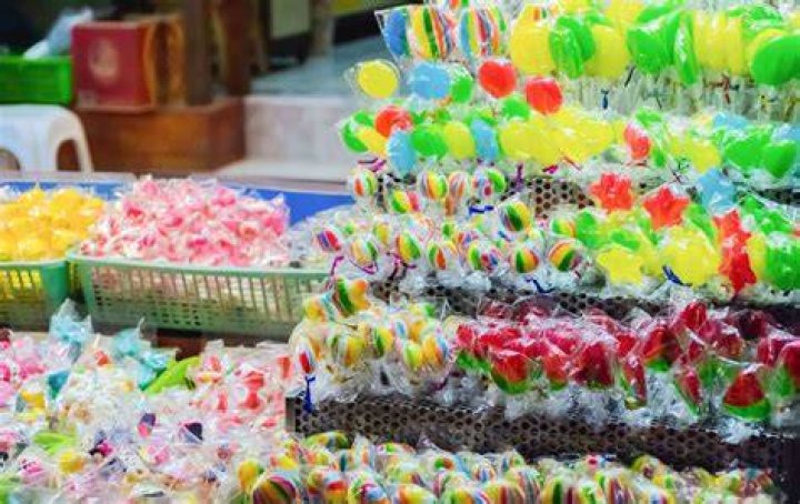 How Much Candy You Need For An Unforgettable Parade