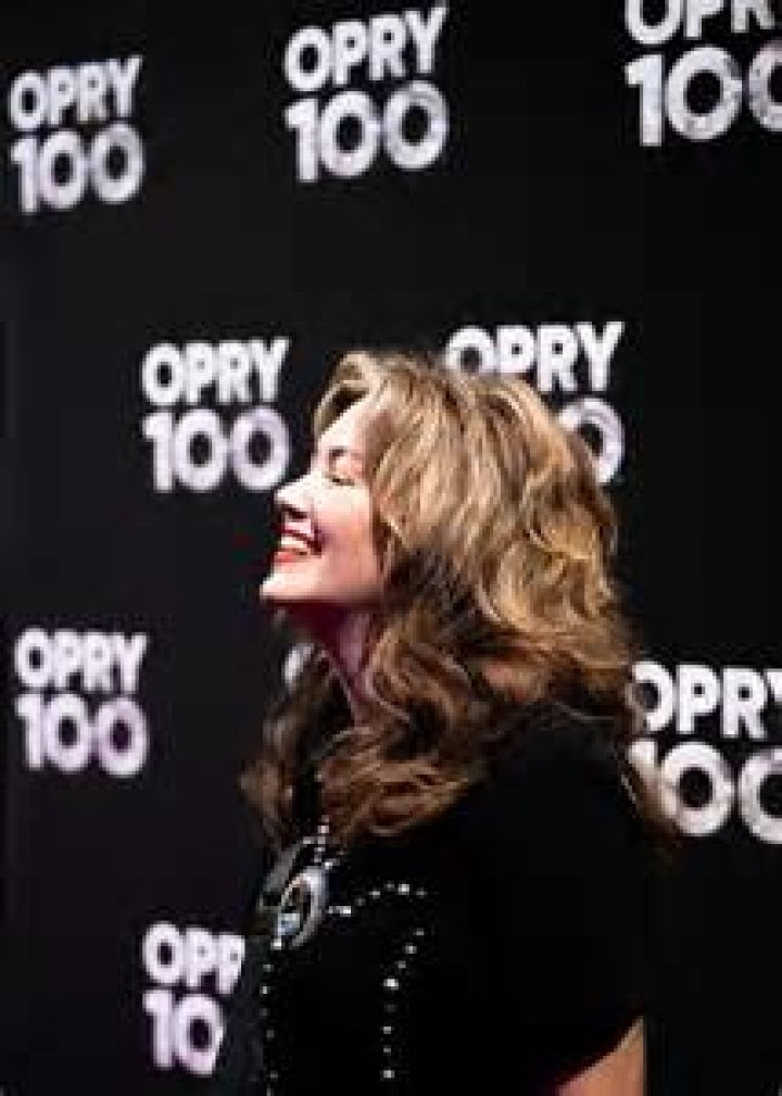 Mandy Opry