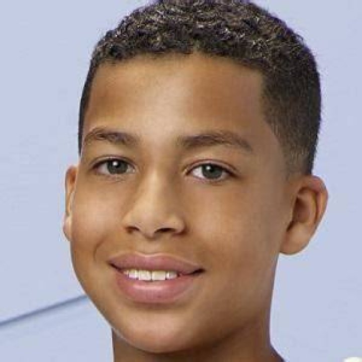 Marcus Scribner Height, Weight, Age, Body Statistics Healthy Celeb
