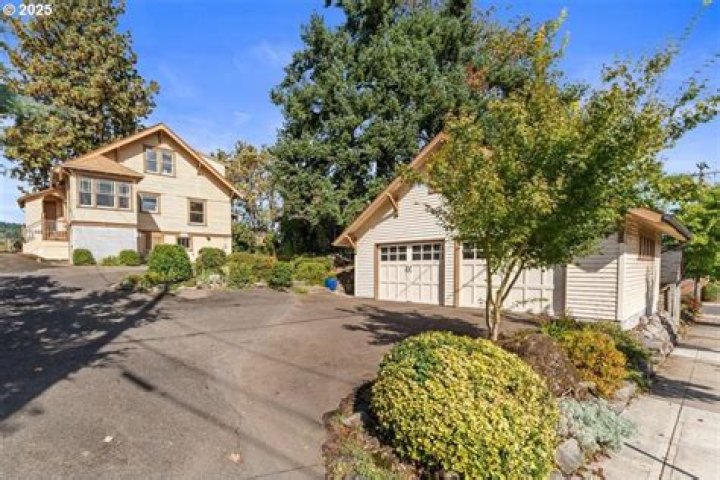 Oregon City, OR Homes For Sale Real Living, The Real Estate Group