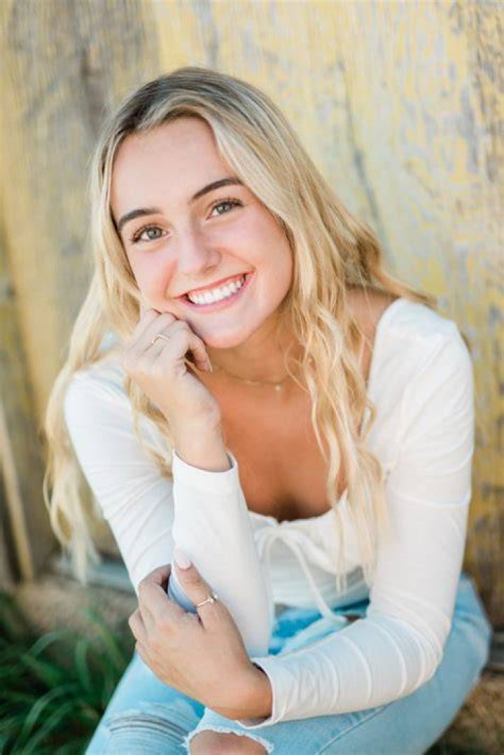 Senior Spotlight Taylor Overby Madison High School